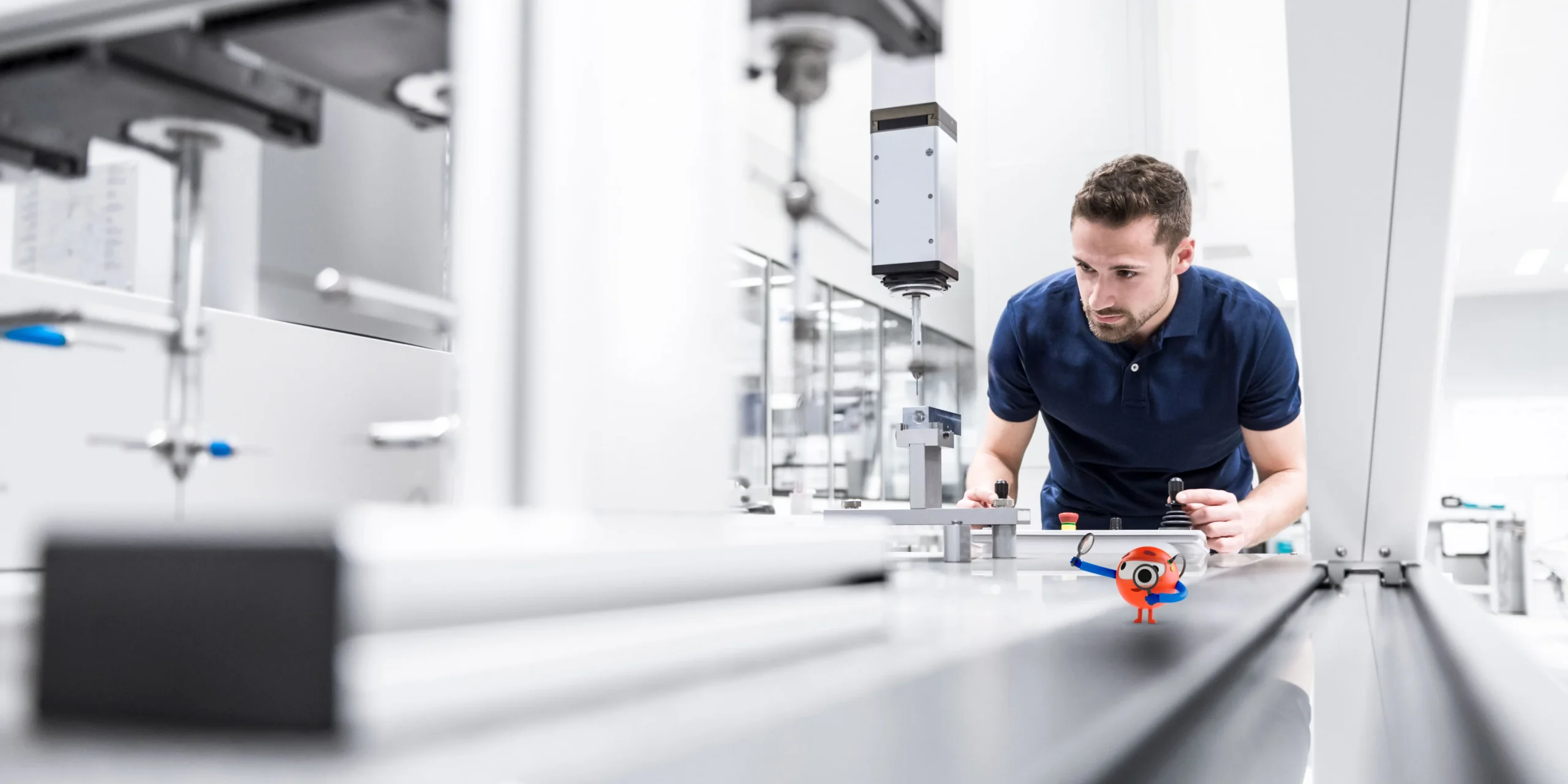 UiPath Optimizes Retail and Manufacturing Operations with New Agentic Solutions