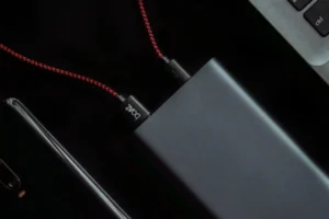 AULUMU Wins Red Dot Design Award 2026 with M10 Power Bank and G05 Air 5-in-1 MagSafe Stand