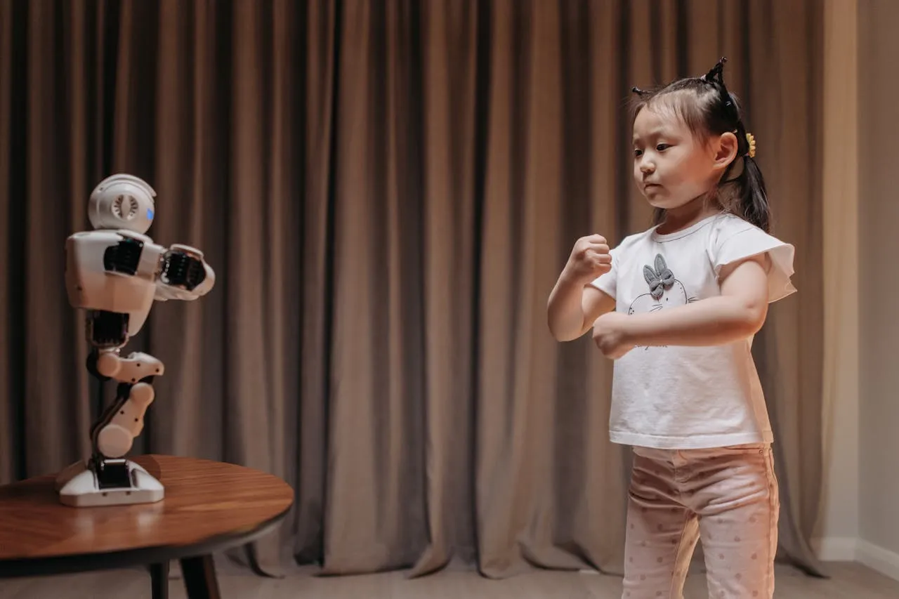 Faraday Future Founder and Co-CEO YT Jia Gives Latest Progress of the Company’s EAI Robotics Education Product Line and Education System