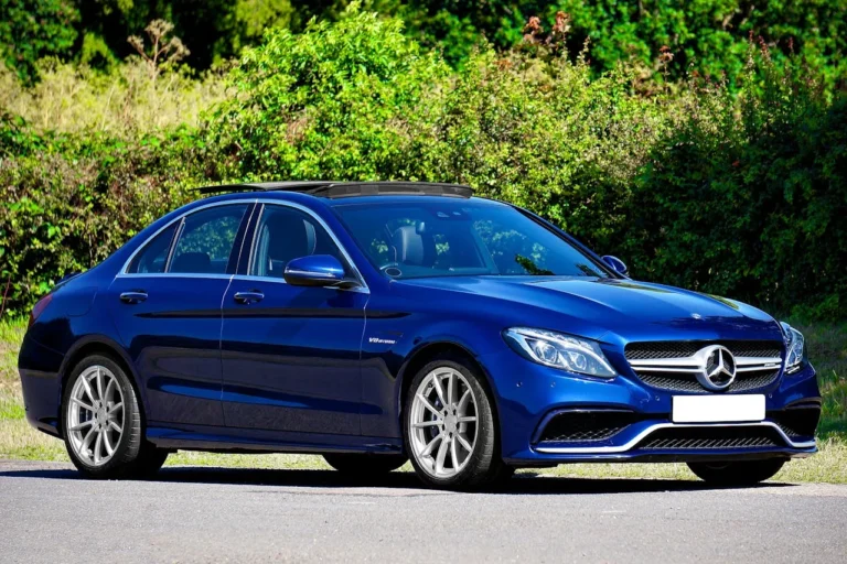 IONCHI welcomes AITO to collaborate with BMW and Mercedes-Benz to develop premium high-performance charging networks in China