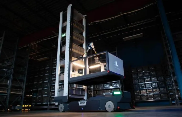 Locus Robotics Debuts Locus Array for Fully Autonomous AI-Driven Command Execution