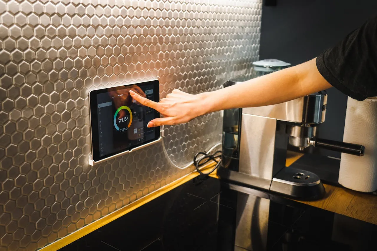 GigaDevice Showcases Advanced GD32 MCU Solution for Smart Consumer Appliances at Sensors Converge 2026