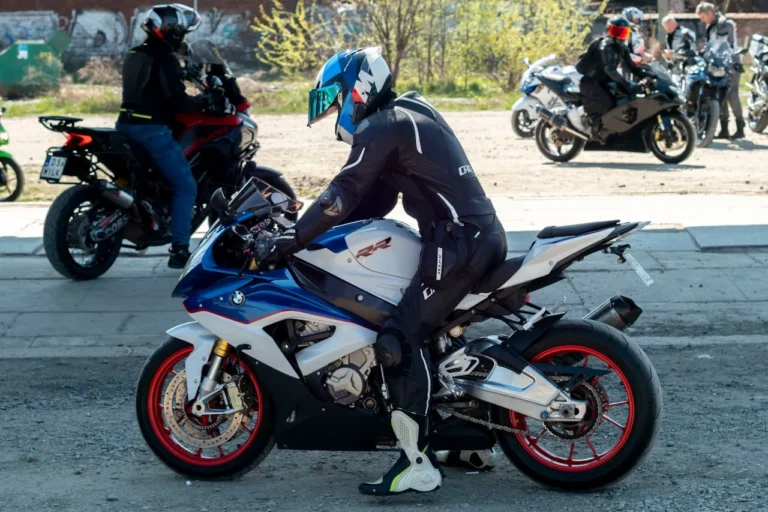LiveWire Group, Inc. Acquires Dust Moto