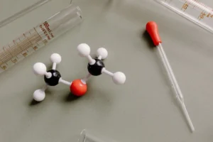 A new polymorph of indomethacin has been discovered.