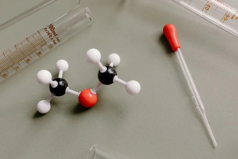 A new polymorph of indomethacin has been discovered.