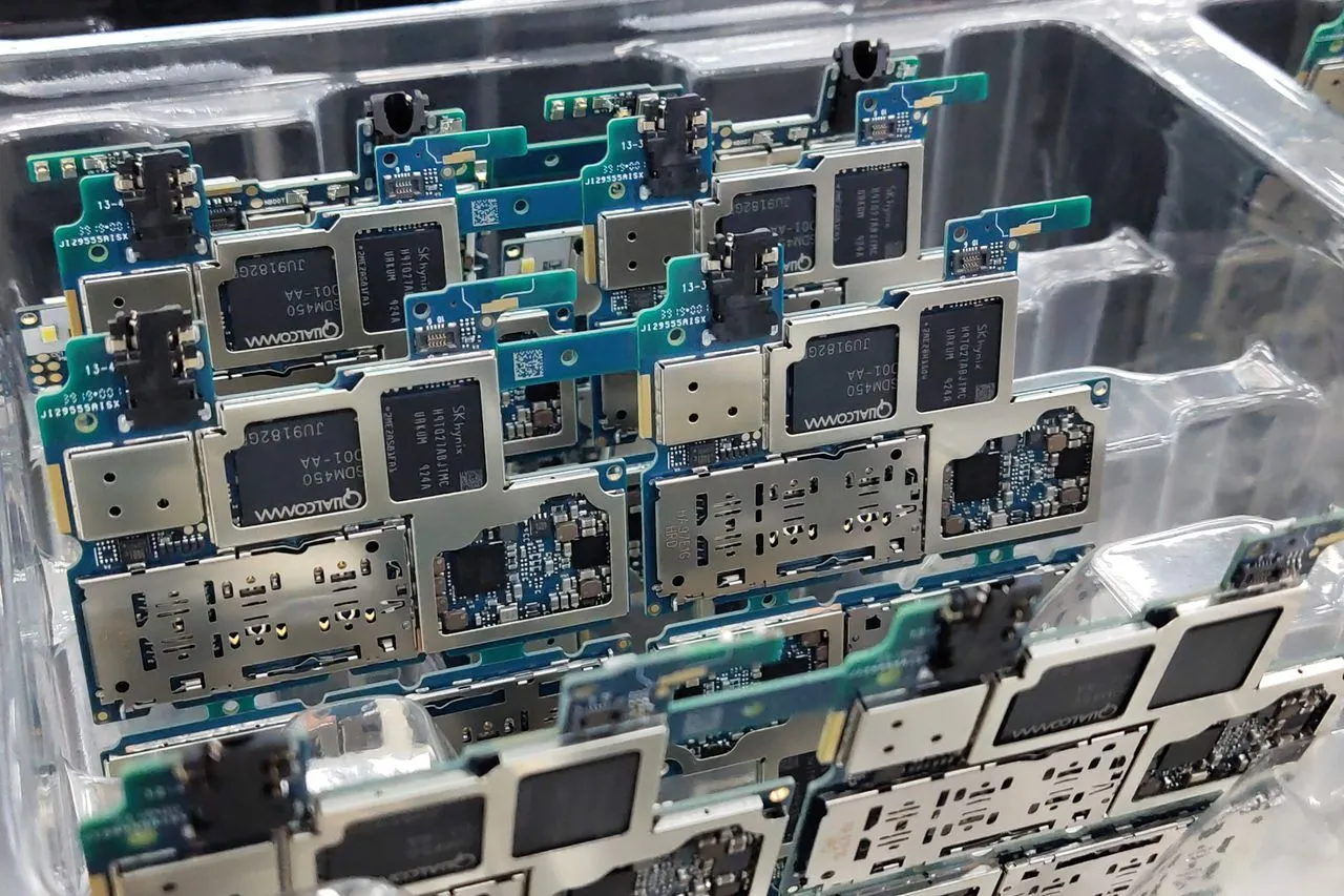 OSI Systems Receives $12 Million Award for Electronic Sub-Assemblies
