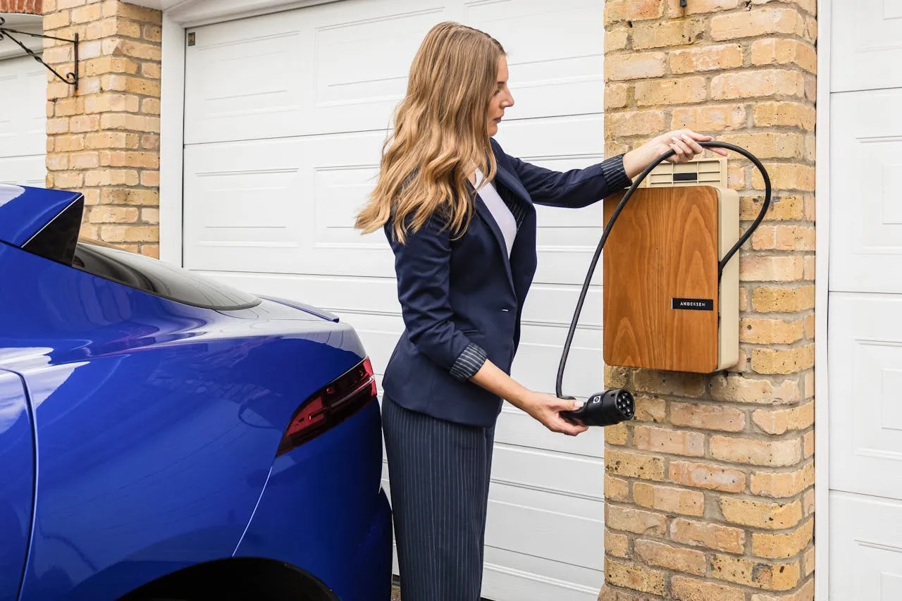 Wallbox Deploys Its First Supernova PowerRing Fast-Charging System in Europe