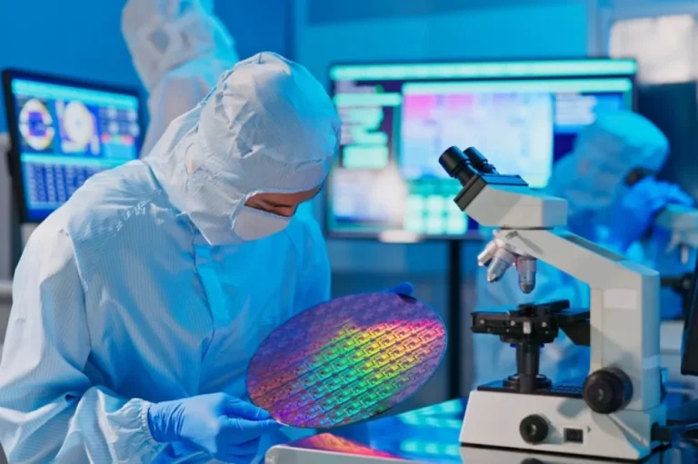 Rigaku Opens Rigaku Solutions Center Osaka to Strengthen Global Semiconductor Metrology Service Capabilities