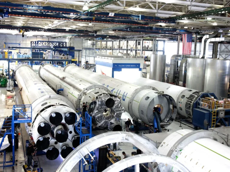Connected Manufacturing Launches Governed AI Agents for Regulated Industries