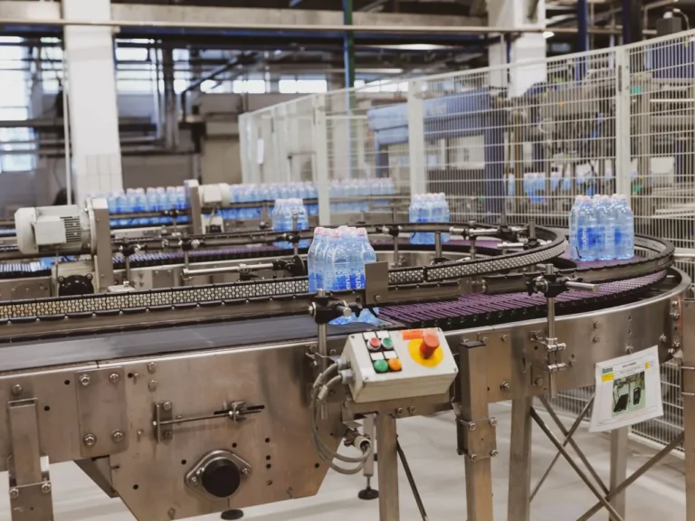 Myers Industries begins production of scepter packaging for the military sector in Europe