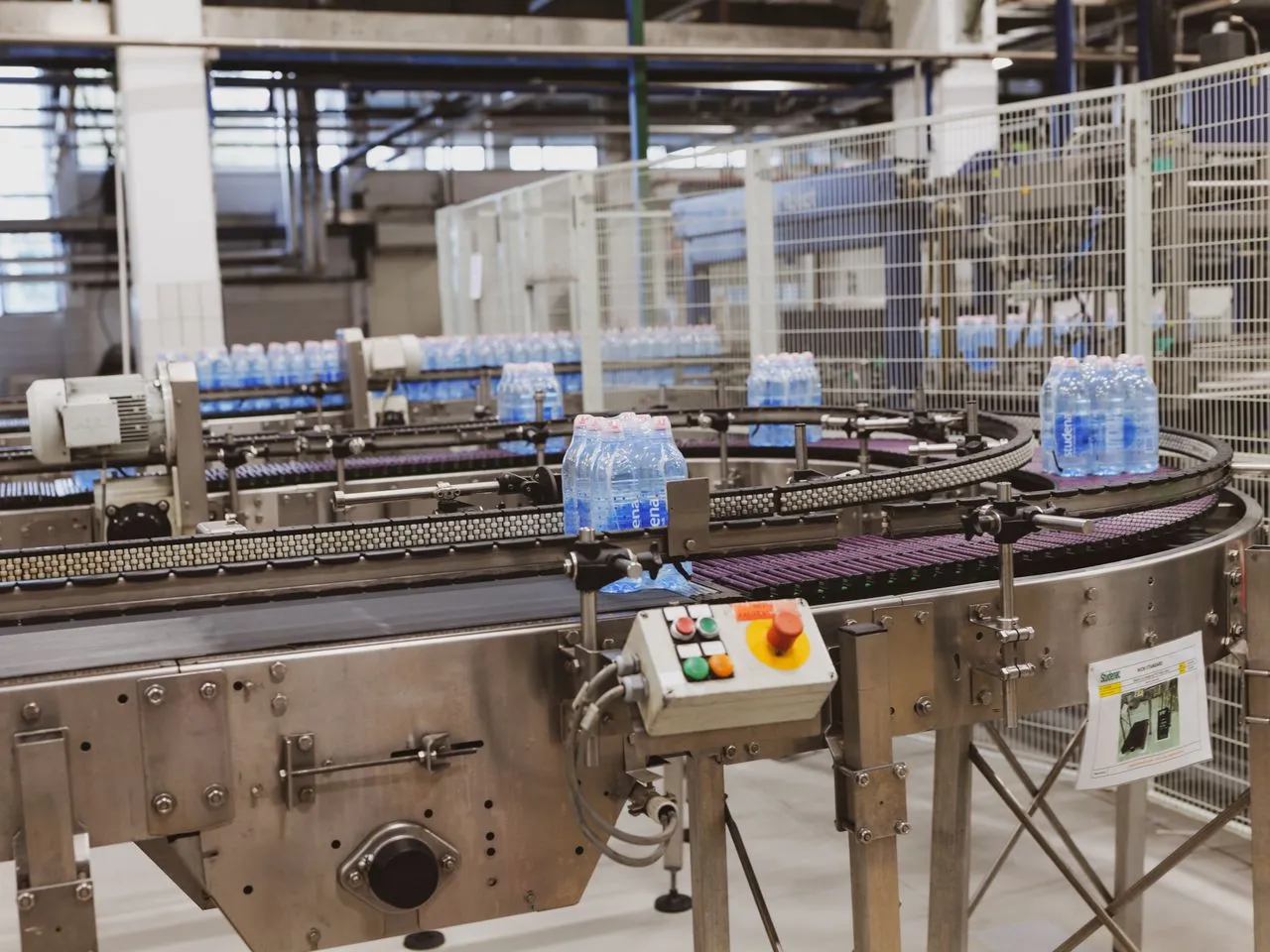 Myers Industries begins production of scepter packaging for the military sector in Europe