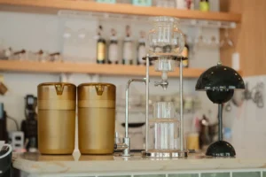 Japanese Heatproof Glass Maker HARIO Introduces Two New Designs of Its Wine Bottle-Shaped Cold-Brew Bottle in the U.S. Market