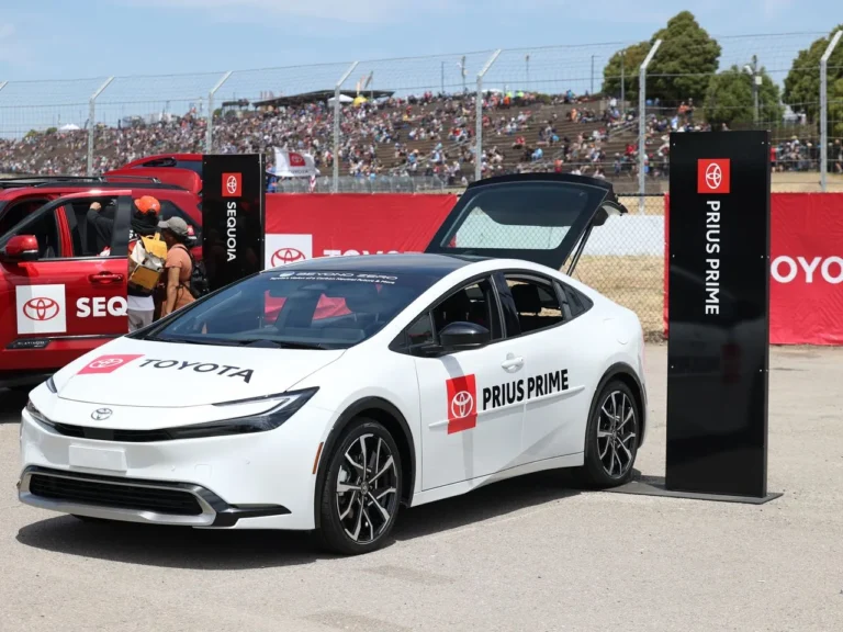 Toyota and Rivian Adopt Stratasys' New F870™ to Accelerate Factory-Floor Manufacturing Applications at Scale