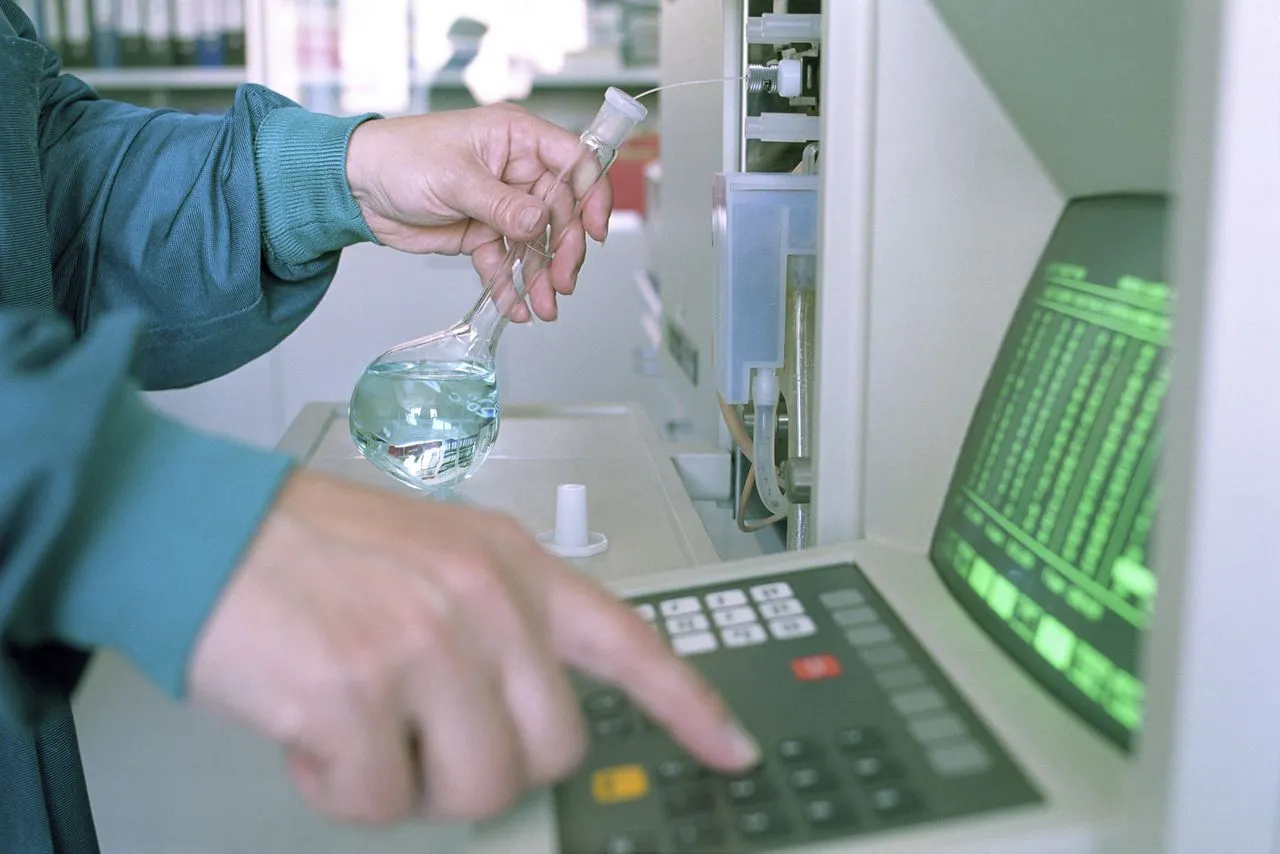 Moët Hennessy, Analog Devices